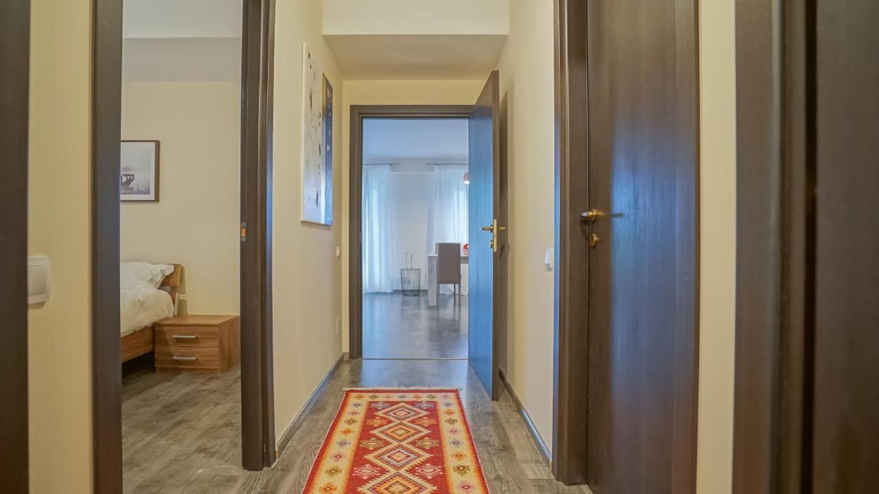 Coroni Seasons Apartment Brasov